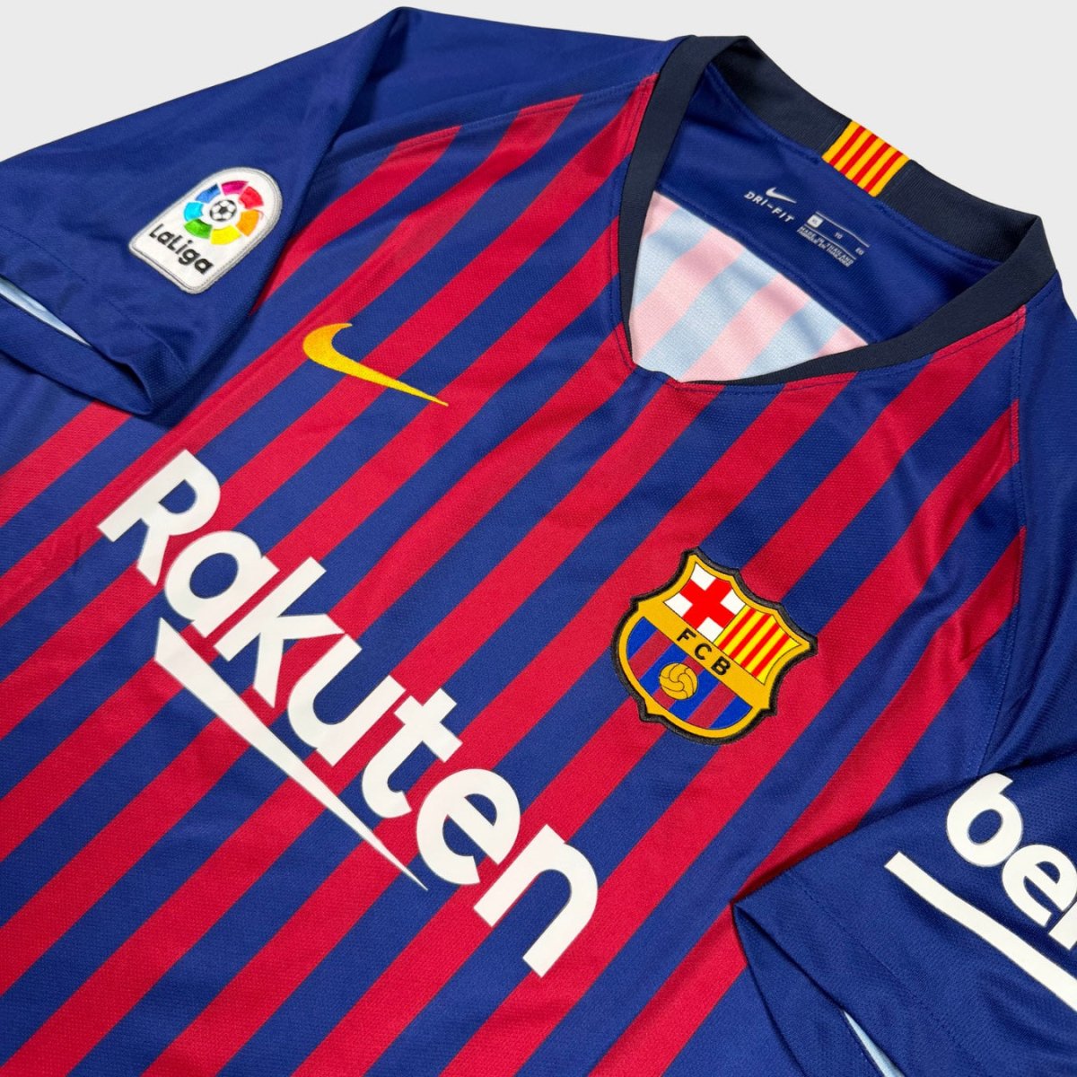 2018/19 Barcelone Domicile (XL) - Iconic Football Shop