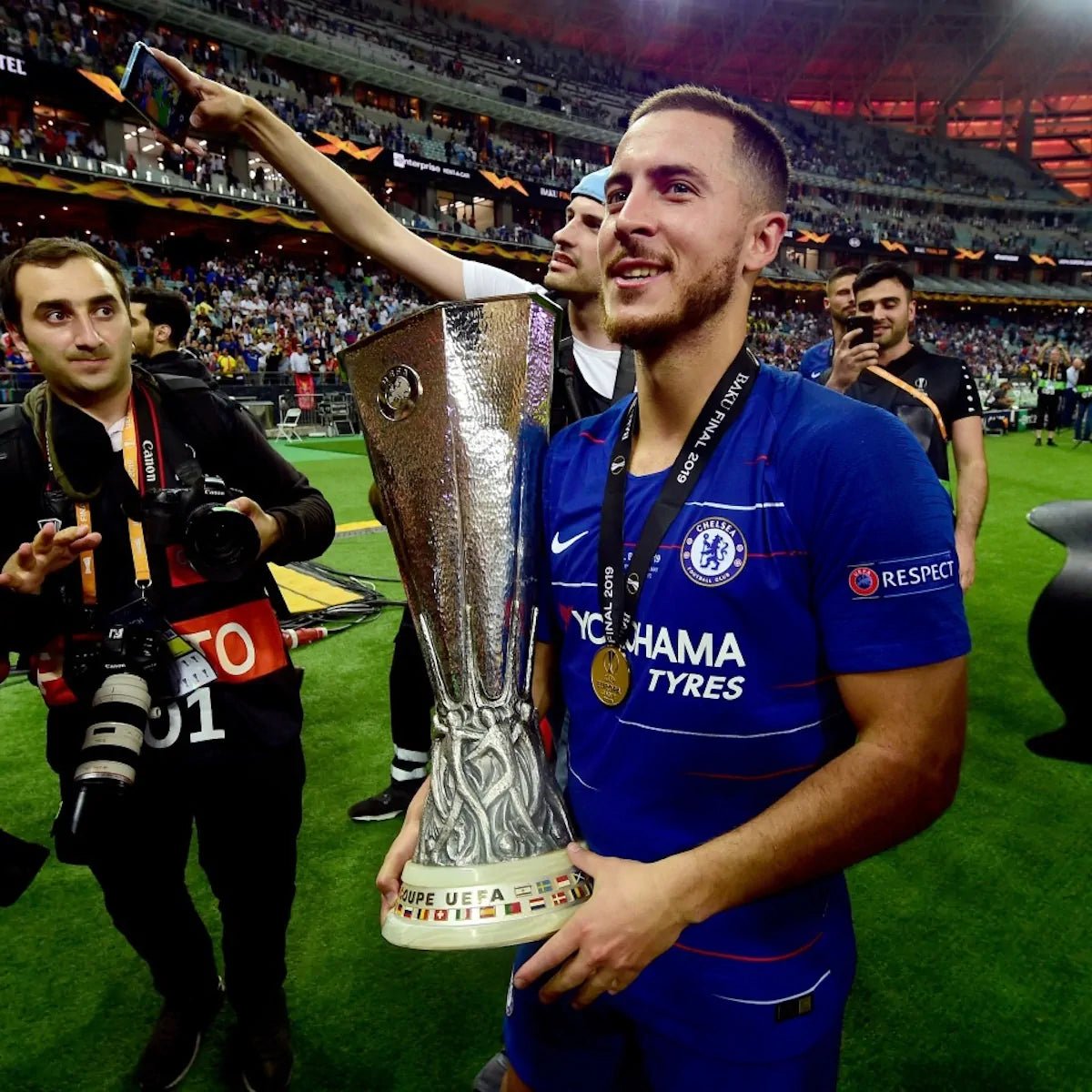 2018/19 Chelsea Domicile - Hazard 10 (XL) - Iconic Football Shop