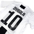 2018/19 Juventus Domicile - Dybala 10 (9/10a) - Iconic Football Shop