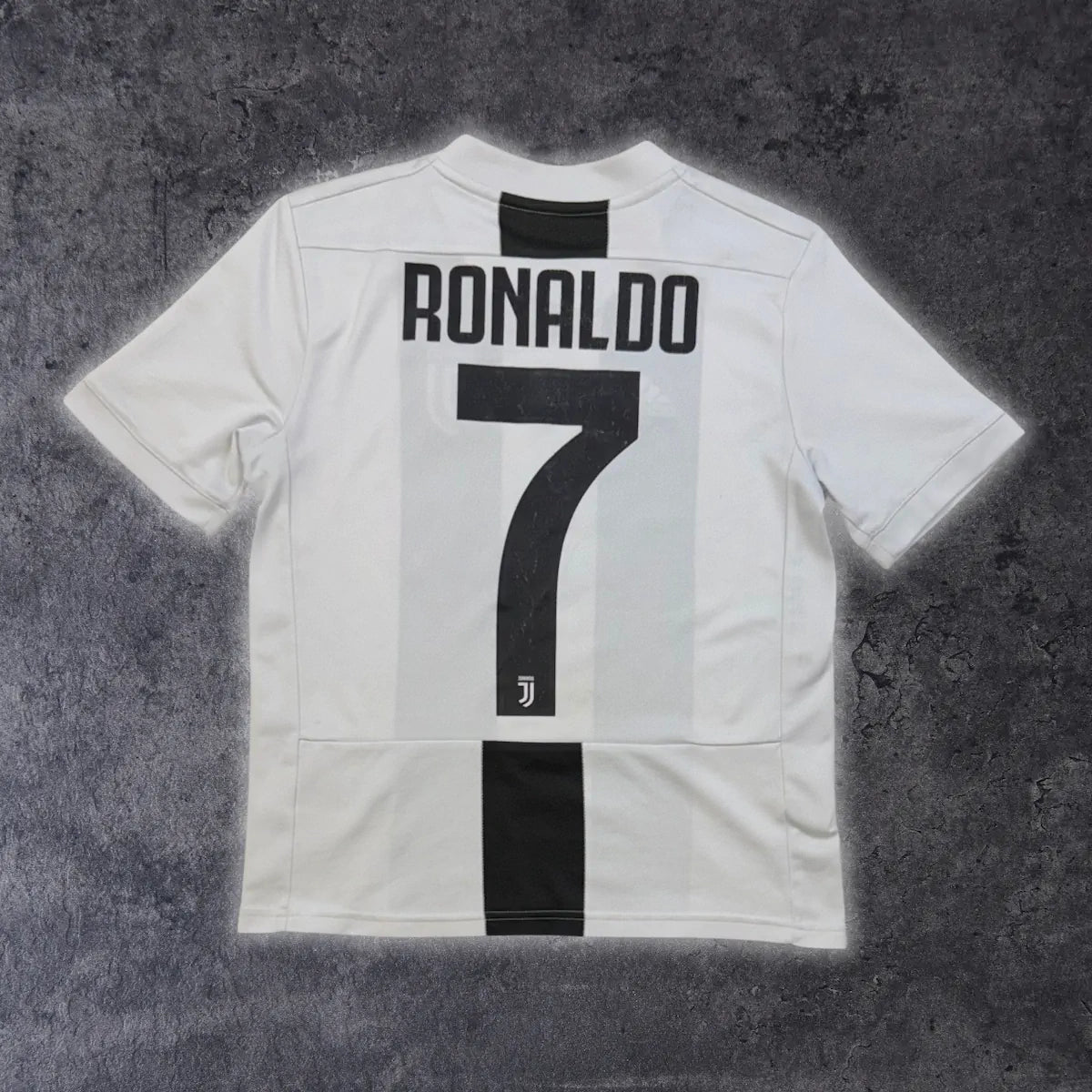 2018/19 Juventus Domicile - Ronaldo 7 (11/12a) - Iconic Football Shop