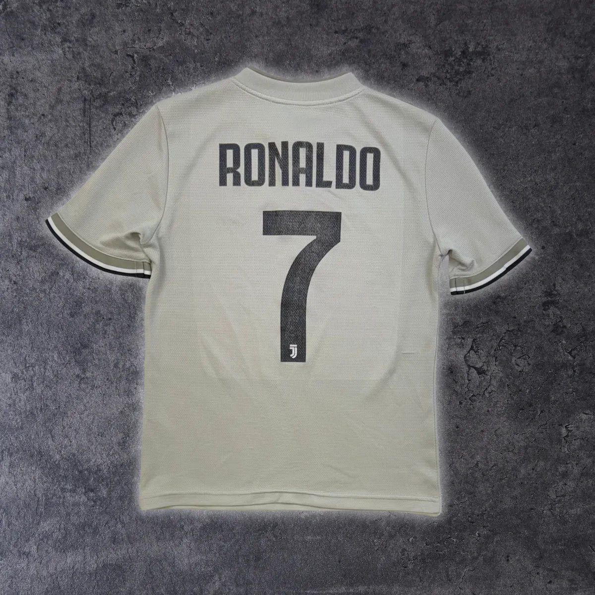 2018/19 Juventus Extérieur - Ronaldo 7 (11/12a) - Iconic Football Shop