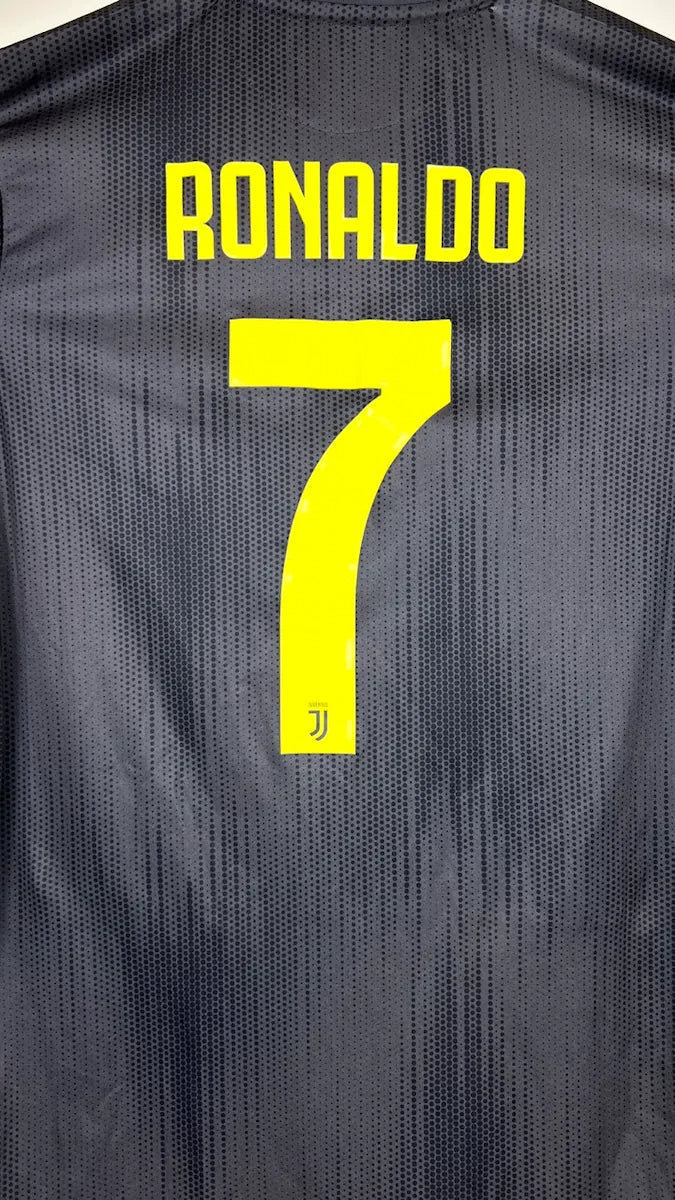 2018/19 Juventus Third - Ronaldo 7 (L) - Iconic Football Shop
