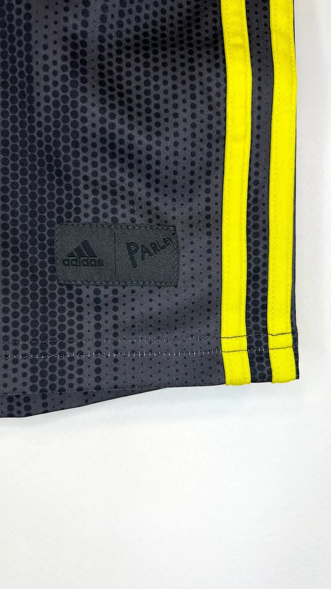 2018/19 Juventus Third - Ronaldo 7 (S) - Iconic Football Shop