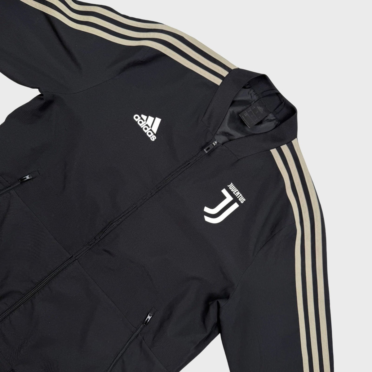 2018/19 Juventus Veste (M) - Iconic Football Shop