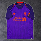 2018/19 Liverpool Extérieur (16a) - Iconic Football Shop
