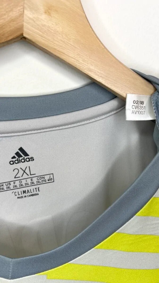 2018/19 Lyon Goal Keeper - Lopes 1 (2XL) - Iconic Football Shop