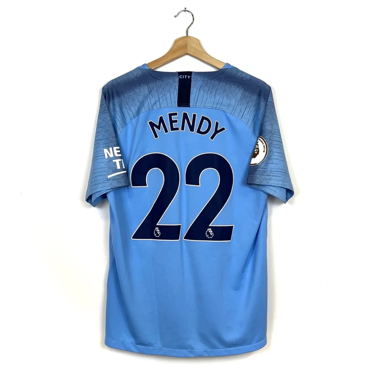 2018/19 Manchester City Domicile - Mendy 22 (L) - Iconic Football Shop