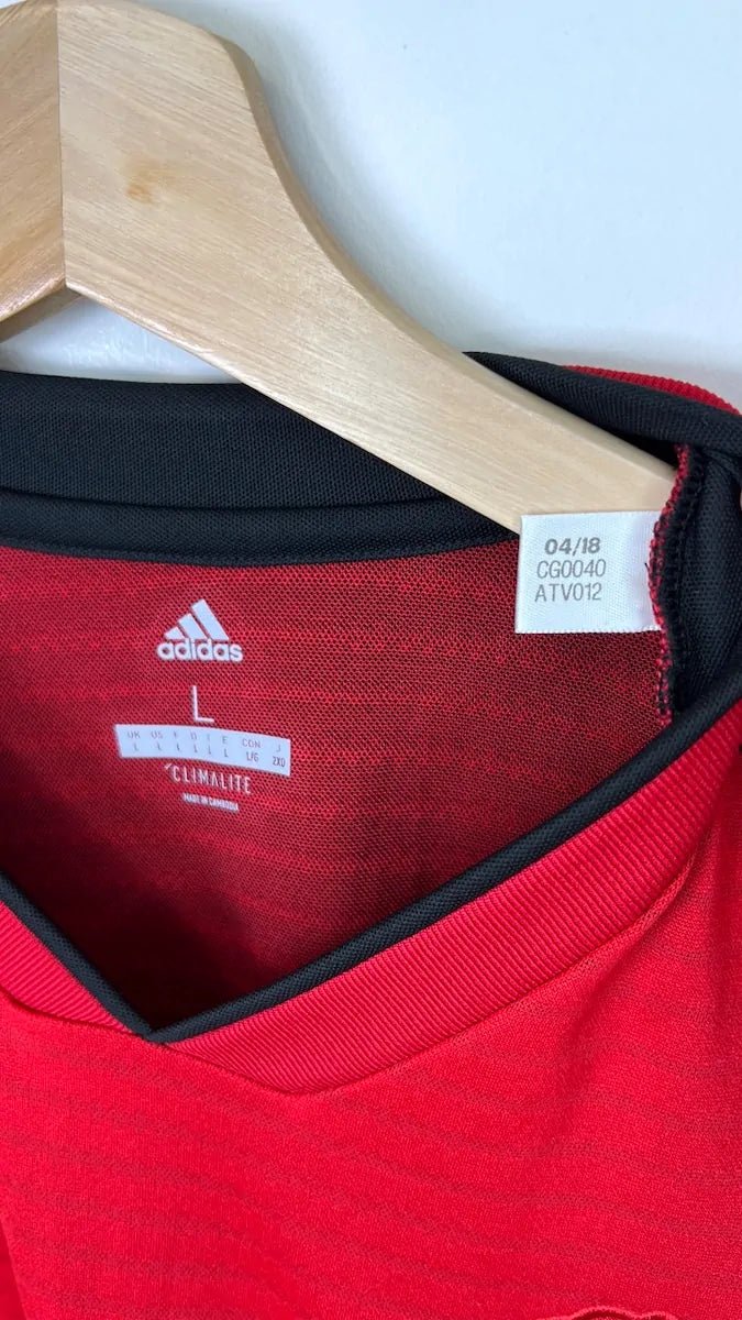 2018/19 Manchester United Domicile (L) - Iconic Football Shop