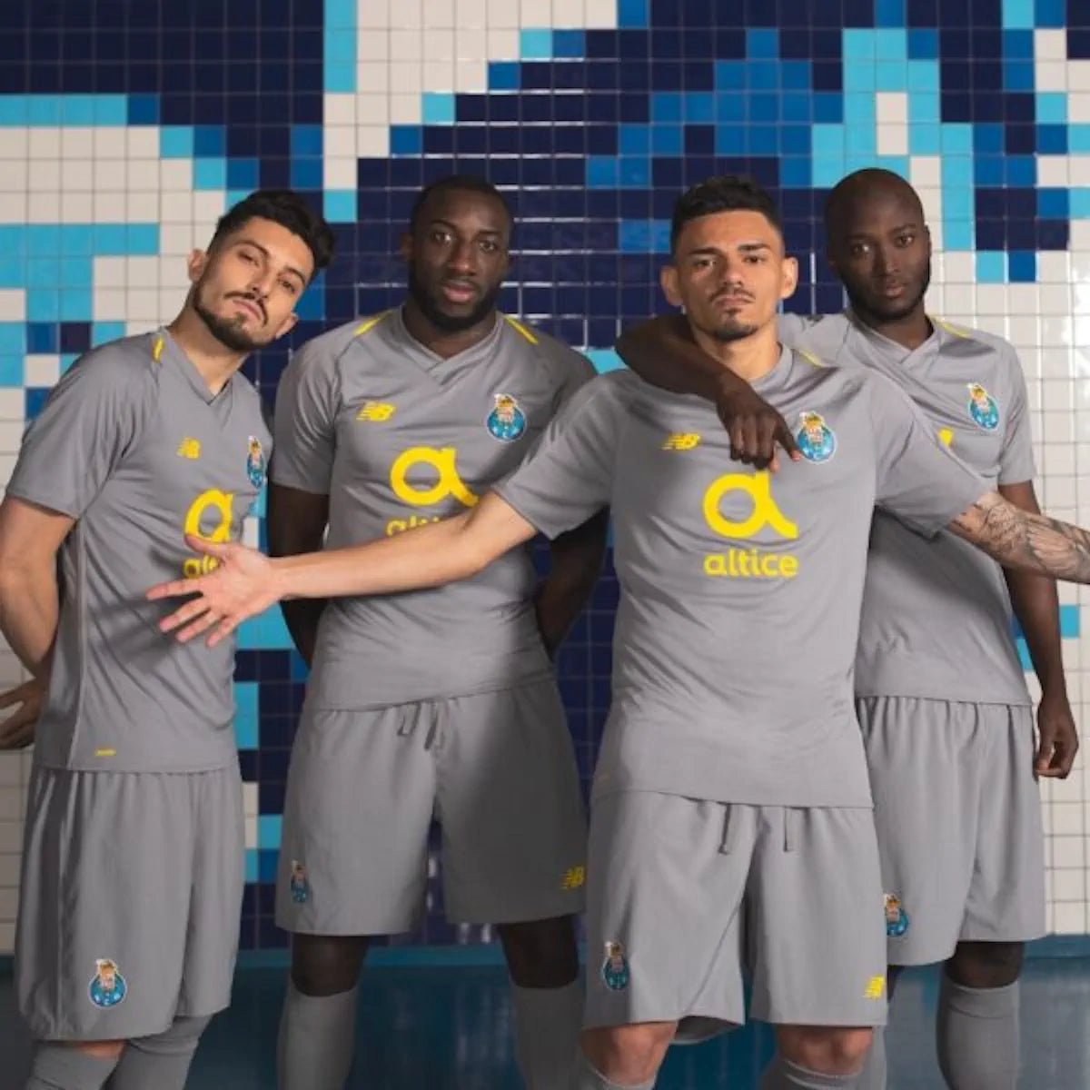 2018/19 Porto Extérieur (L) - Iconic Football Shop