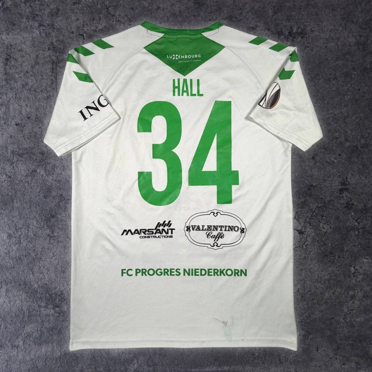 2018/19 Progrès Niederkorn Extérieur - Hall 34 *PORTÉ* (M) - Iconic Football Shop