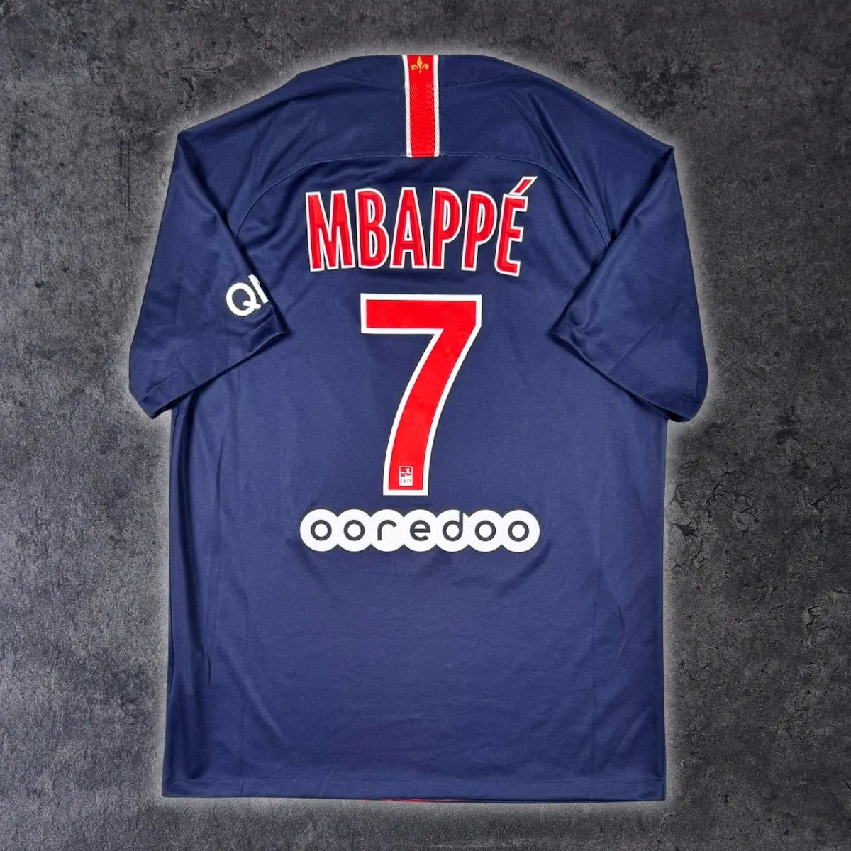 2018/19 PSG Domicile - Mbappé 7 (M) - Iconic Football Shop