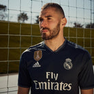 2018/19 Real Madrid Extérieur - Benzema 9 (XL) - Iconic Football Shop