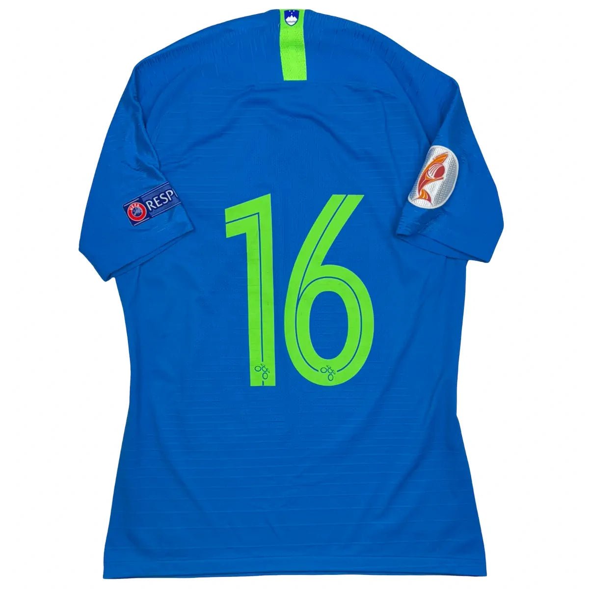2018/19 Slovénie Extérieur - 16 *PRÉPARÉ / PORTÉ* (M) - Iconic Football Shop