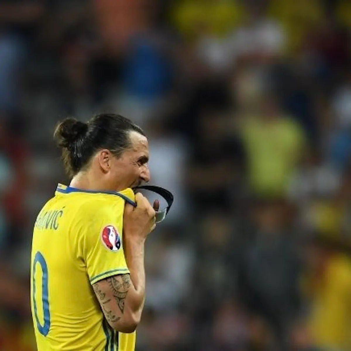 2018/19 Suède Domicile (M) - Iconic Football Shop