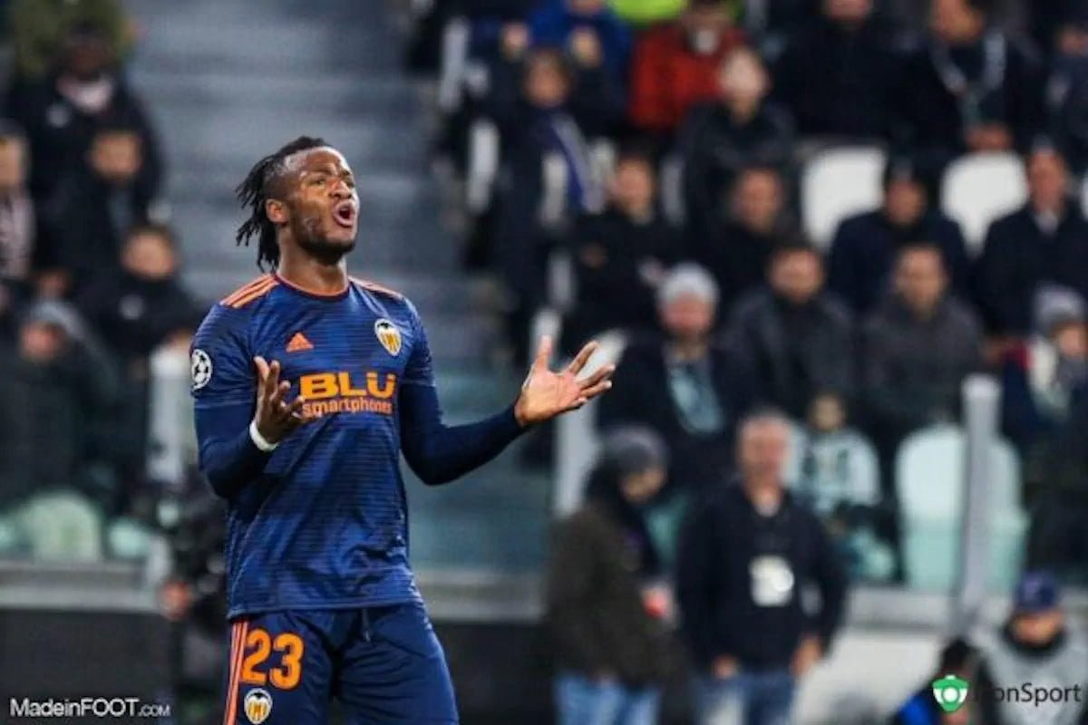 2018/19 Valence Extérieur (M) - Iconic Football Shop