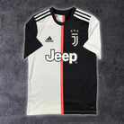 2019/20 Juventus Domicile (13/14a) - Iconic Football Shop