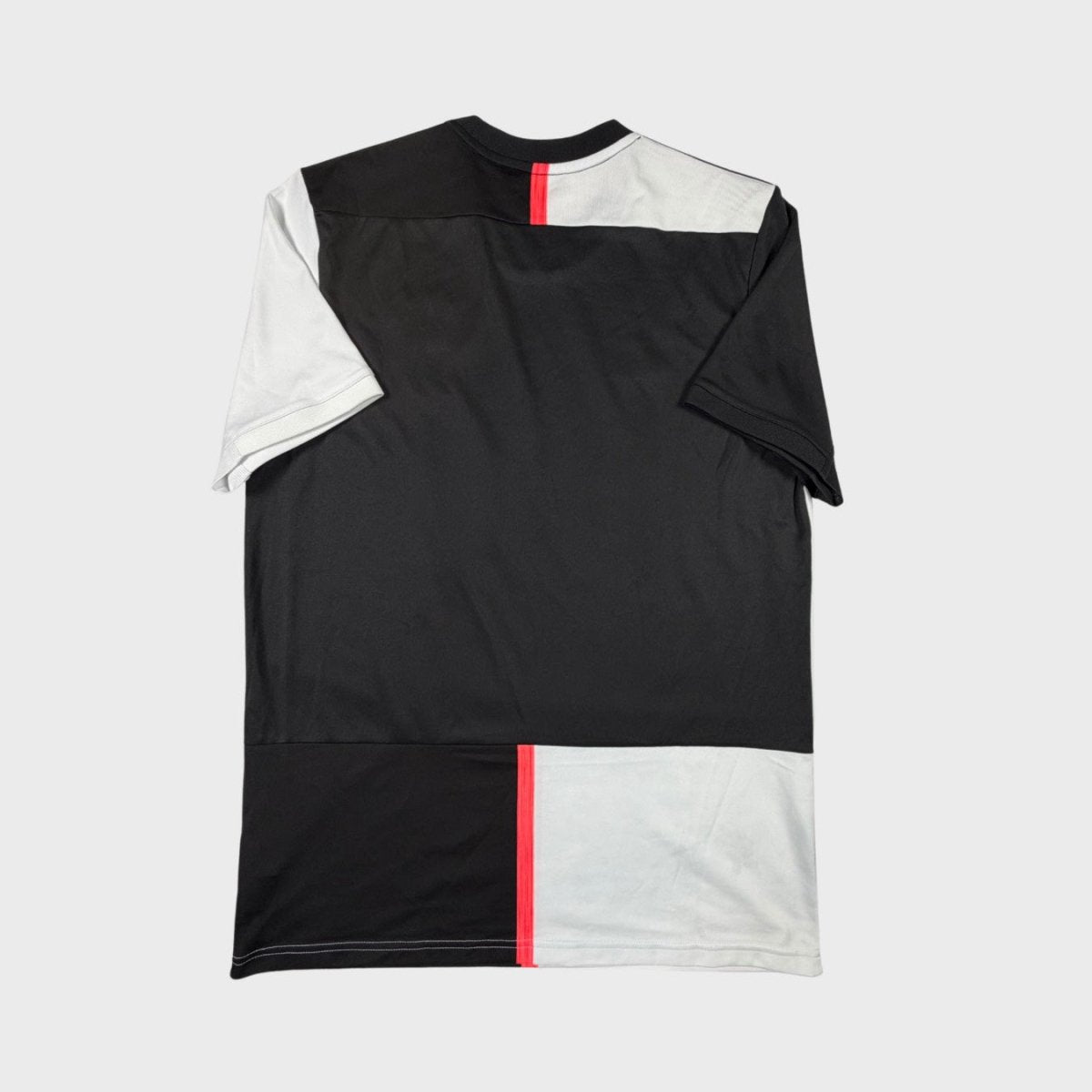 2019/20 Juventus Domicile (L) - Iconic Football Shop