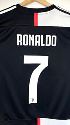2019/20 Juventus Domicile - Ronaldo 7 (XL) - Iconic Football Shop