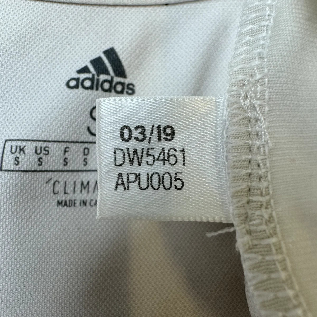 2019/20 Juventus Extérieur (S) - Iconic Football Shop