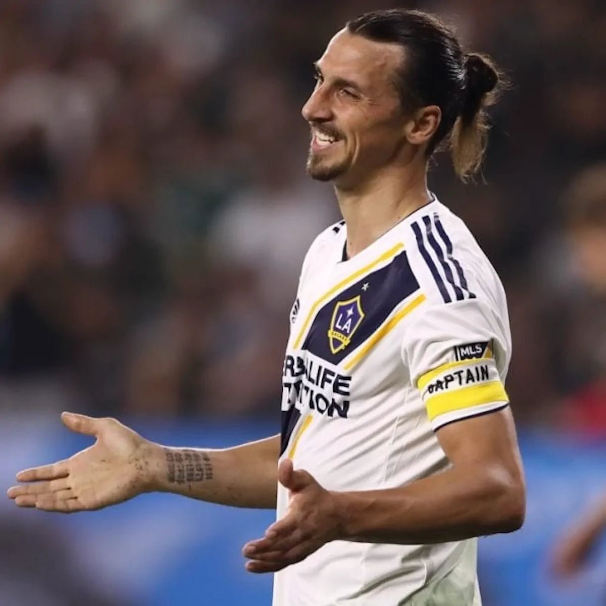 2019/20 LA Galaxy Domicile (L) - Iconic Football Shop