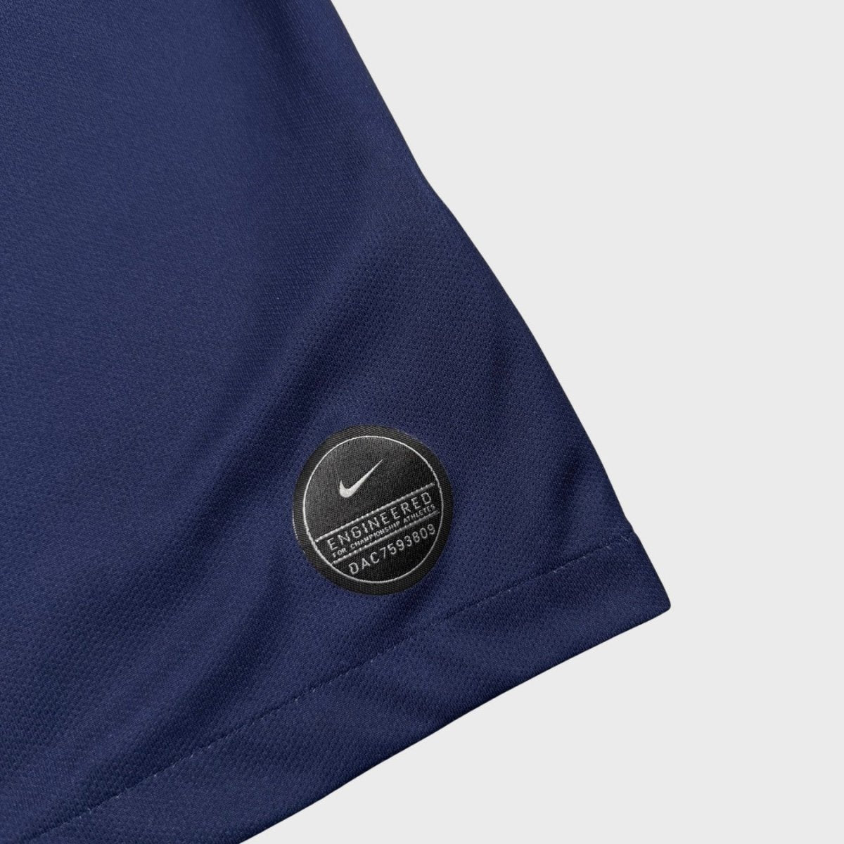 2019/20 PSG Domicile (XL) - Iconic Football Shop