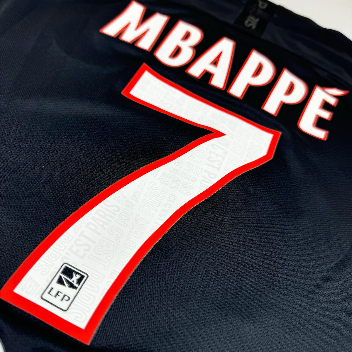 2019/20 PSG Fourth - Mbappé 7 (M) - Iconic Football Shop