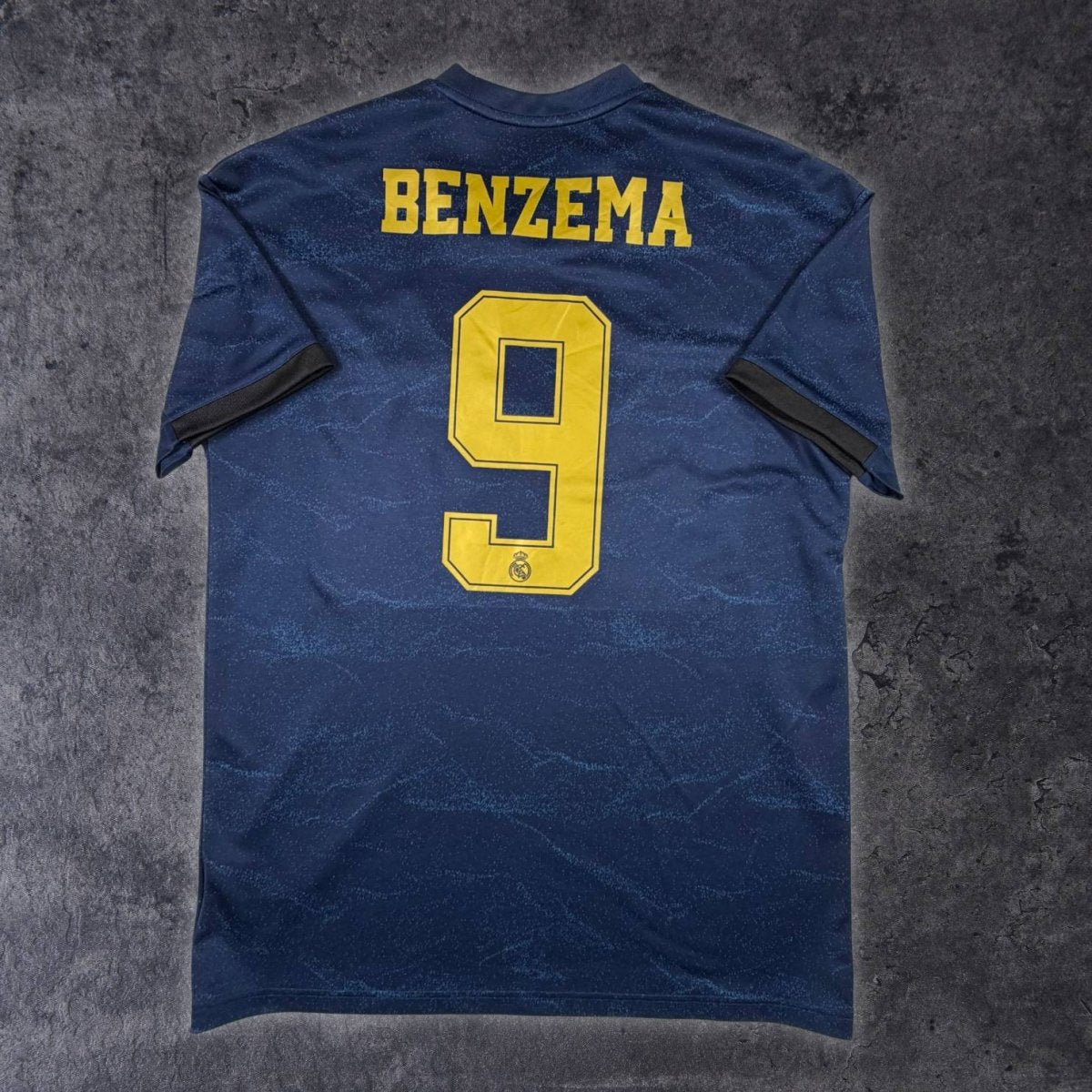 2019/20 Real Madrid Extérieur - Benzema 9 (L) - Iconic Football Shop