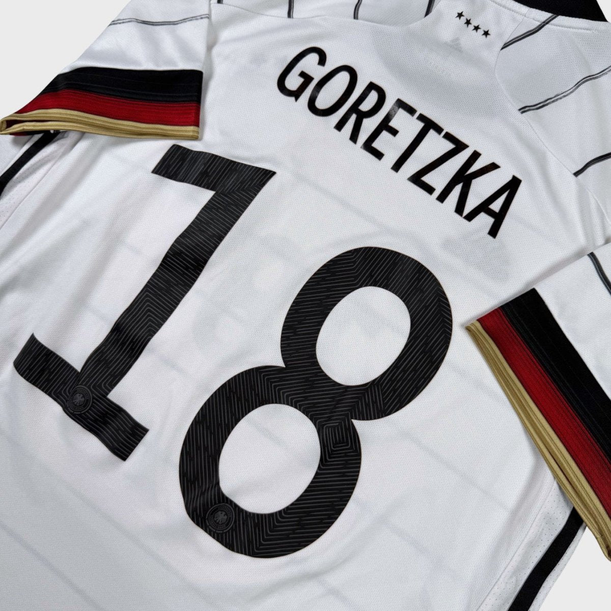 2020/21 Allemagne Domicile - Goretzka 18 (L) - Iconic Football Shop
