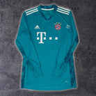 2020/21 Bayern Munich Goal Keeper (M) - Iconic Football Shop