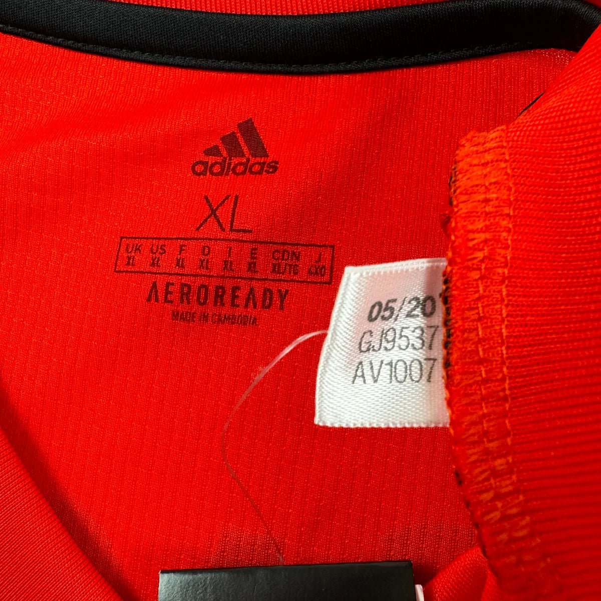 2020/21 Benfica Domicile (XL) - Iconic Football Shop
