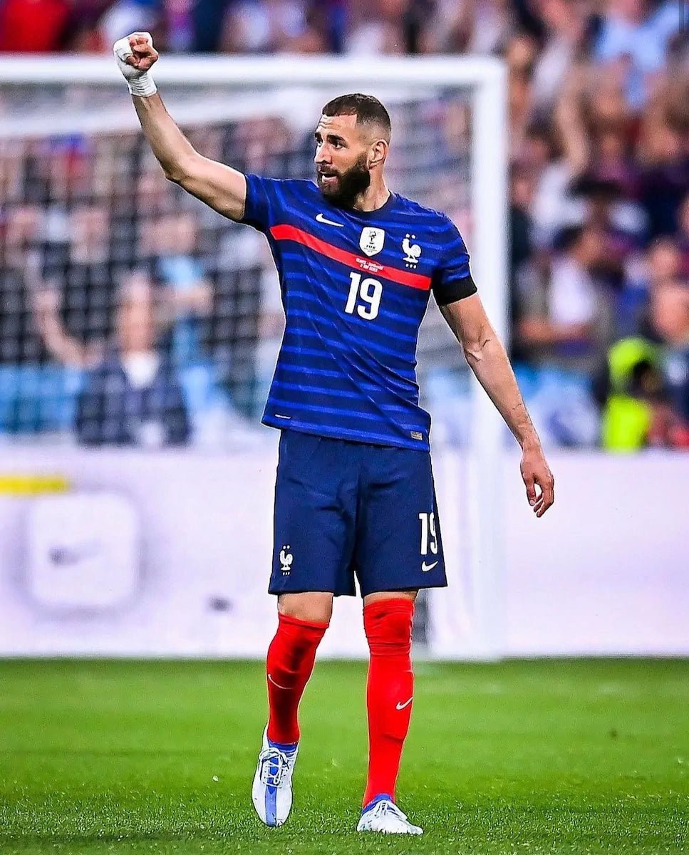 2020/21 France Domicile - Benzema 19 (S) - Iconic Football Shop
