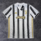 2020/21 Juventus Domicile (L) - Iconic Football Shop