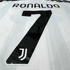 2020/21 Juventus Domicile - Ronaldo 7 (L) - Iconic Football Shop