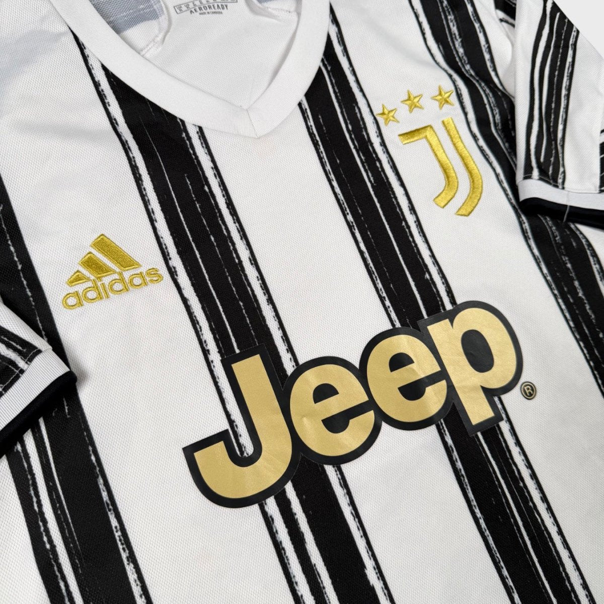 2020/21 Juventus Domicile (XL) - Iconic Football Shop