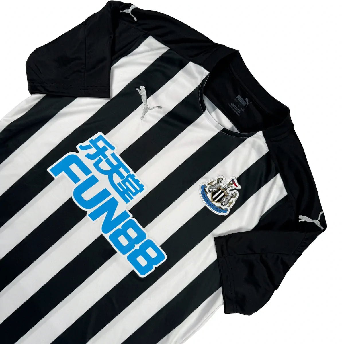 2020/21 Newcastle Domicile (L) - Iconic Football Shop