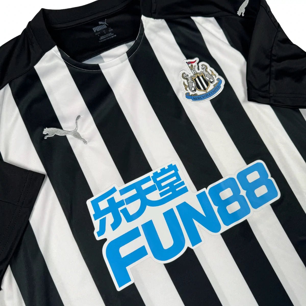 2020/21 Newcastle Domicile (L) - Iconic Football Shop