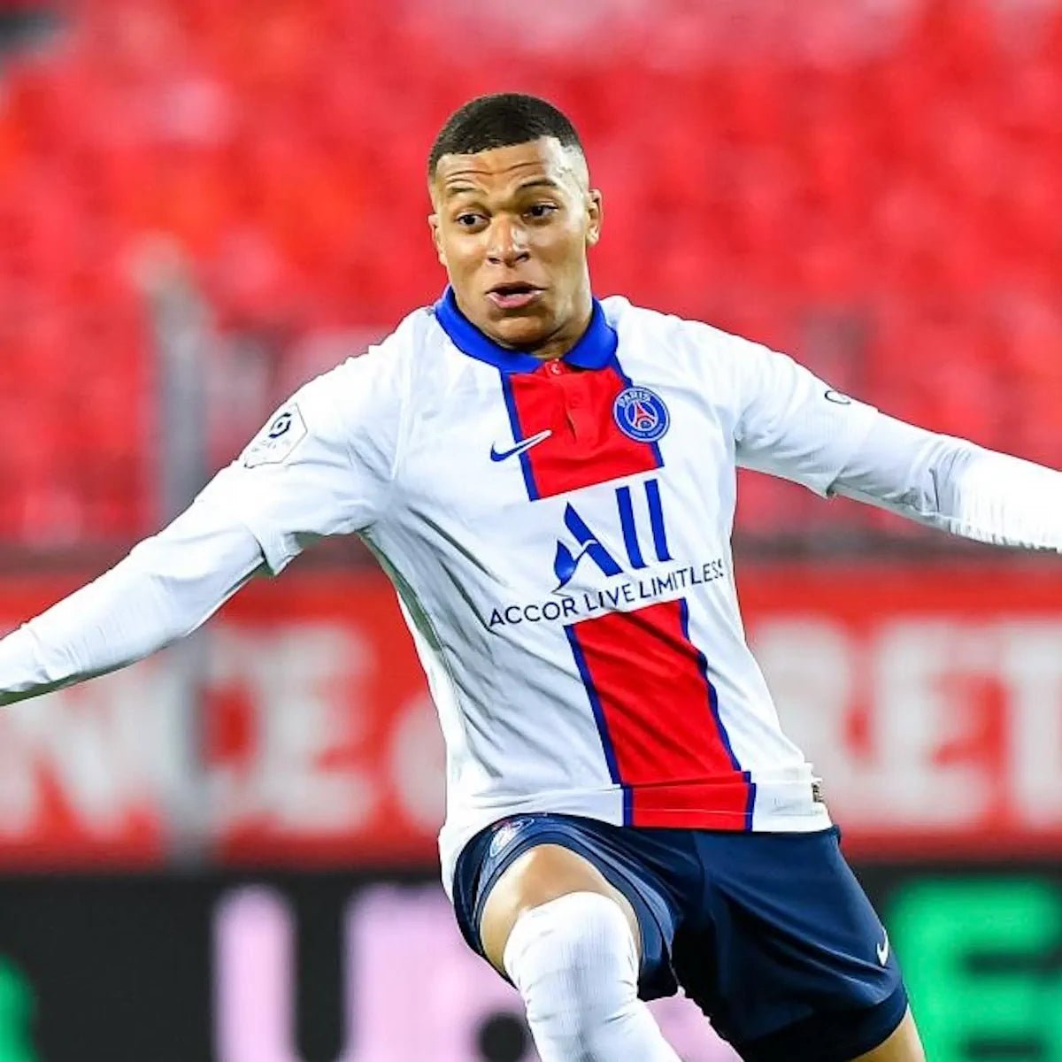 2020/21 PSG Extérieur - Mbappé 7 *PRO* (2XL) - Iconic Football Shop