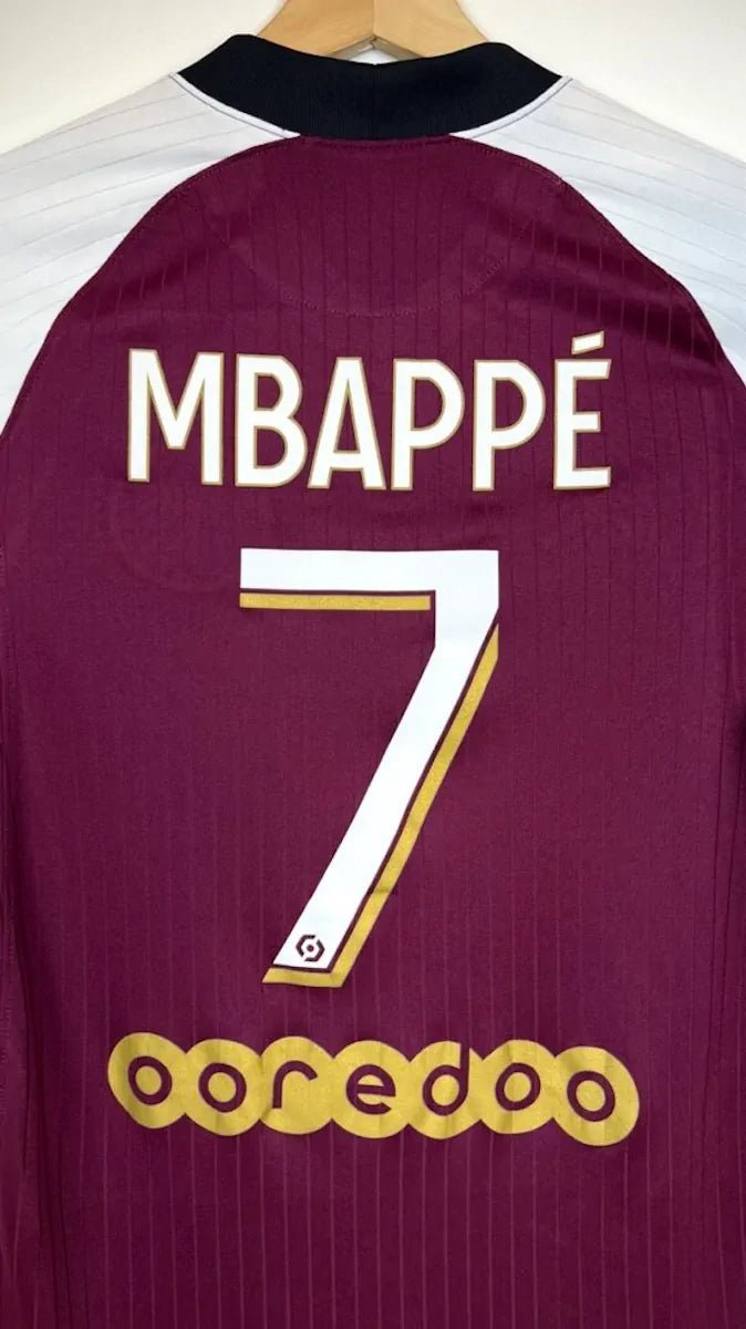 2020/21 PSG Third - Mbappé 7 (S) - Iconic Football Shop