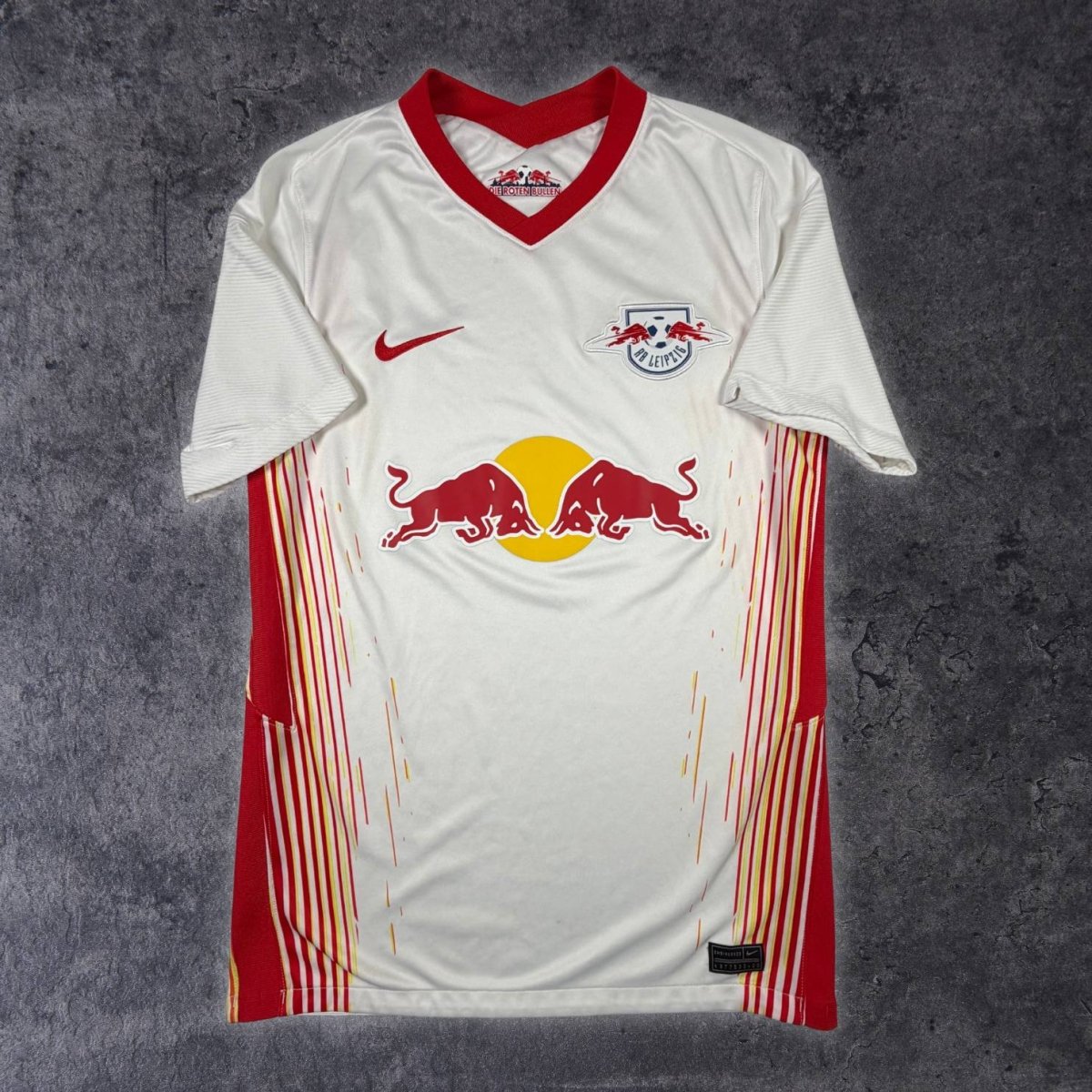 2020/21 RB Leipzig Domicile (S) - Iconic Football Shop