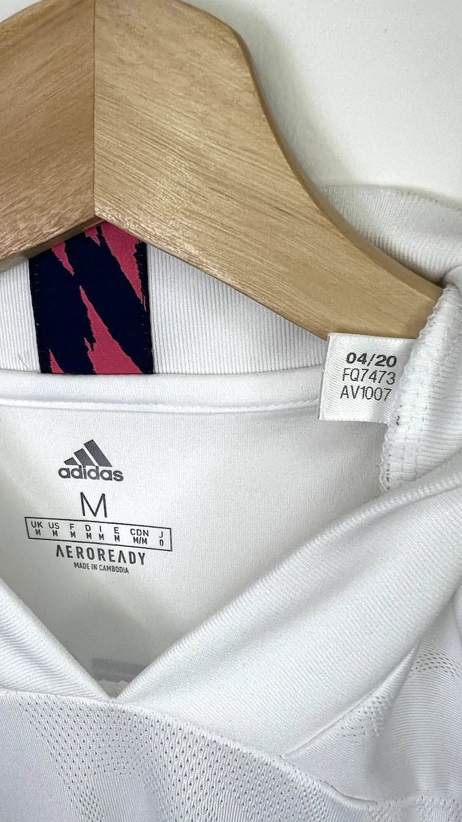 2020/21 Real Madrid Domicile - Benzema 9 (M) - Iconic Football Shop