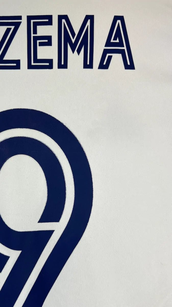 2020/21 Real Madrid Domicile - Benzema 9 (M) - Iconic Football Shop