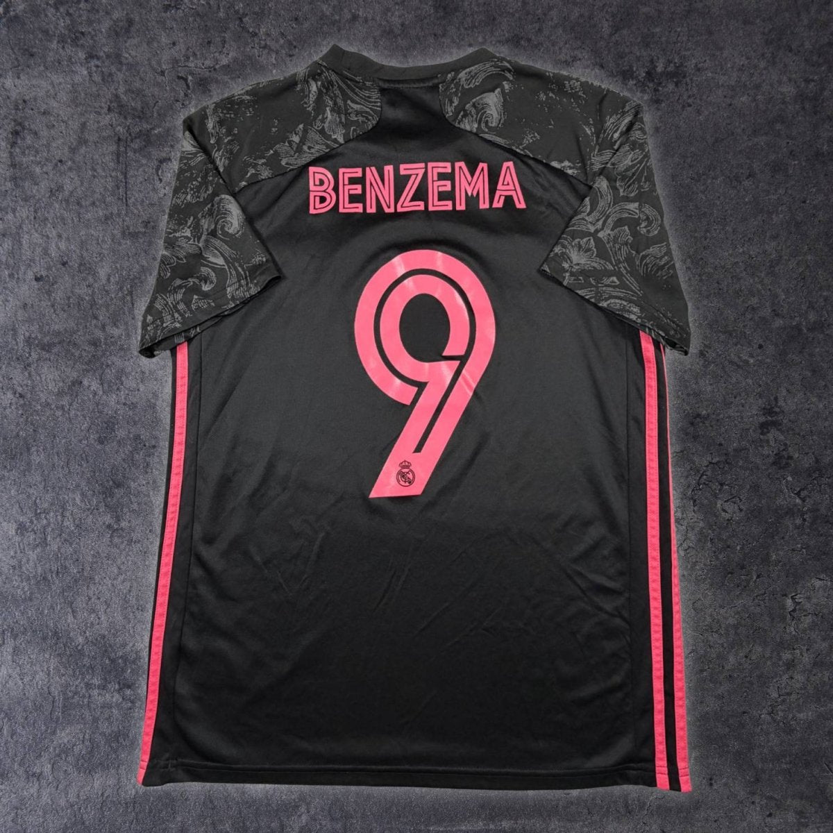 2020/21 Real Madrid Third - Benzema 9 (M) - Iconic Football Shop