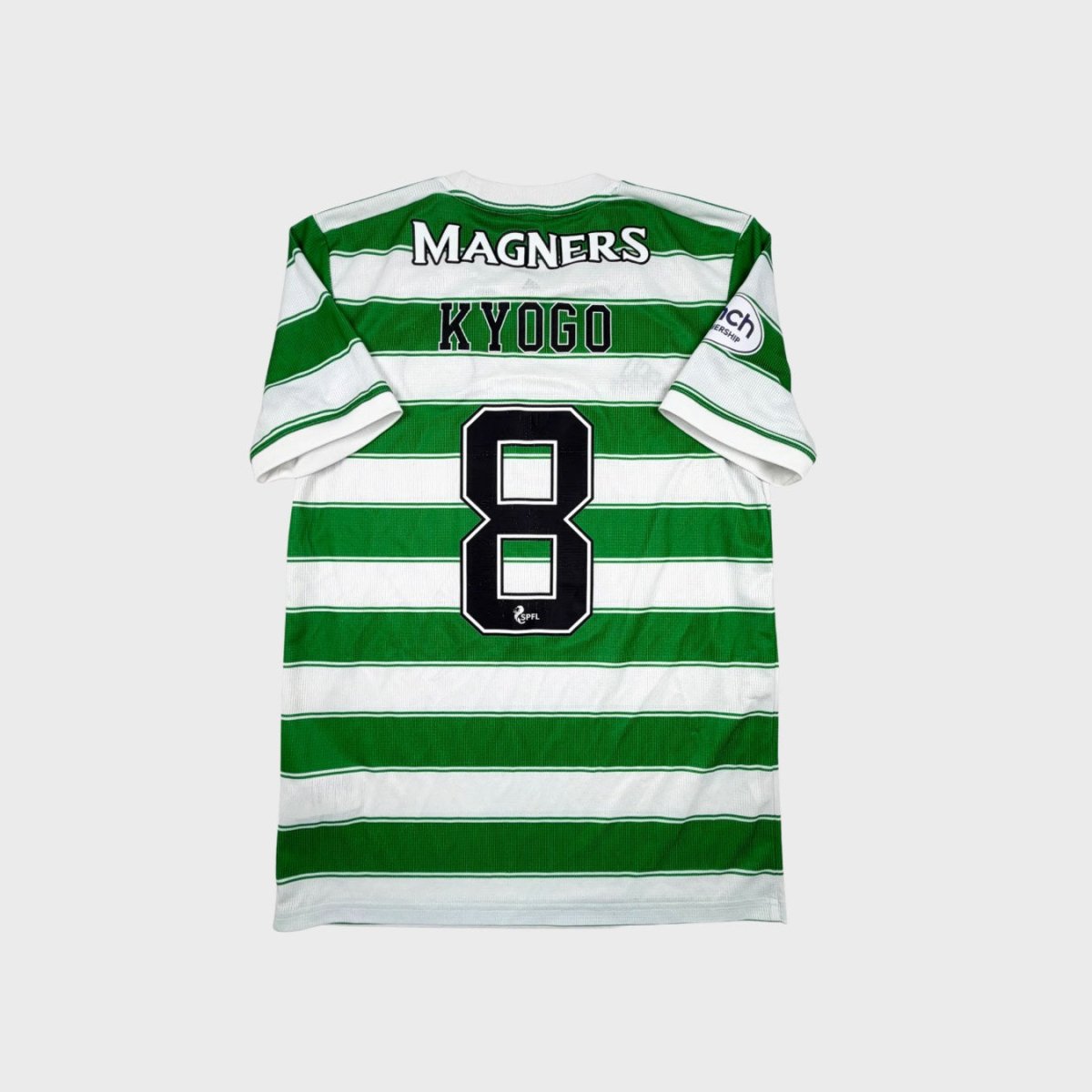 2021/22 Celtic Glasgow Domicile - Kyogo 8 (S) - Iconic Football Shop