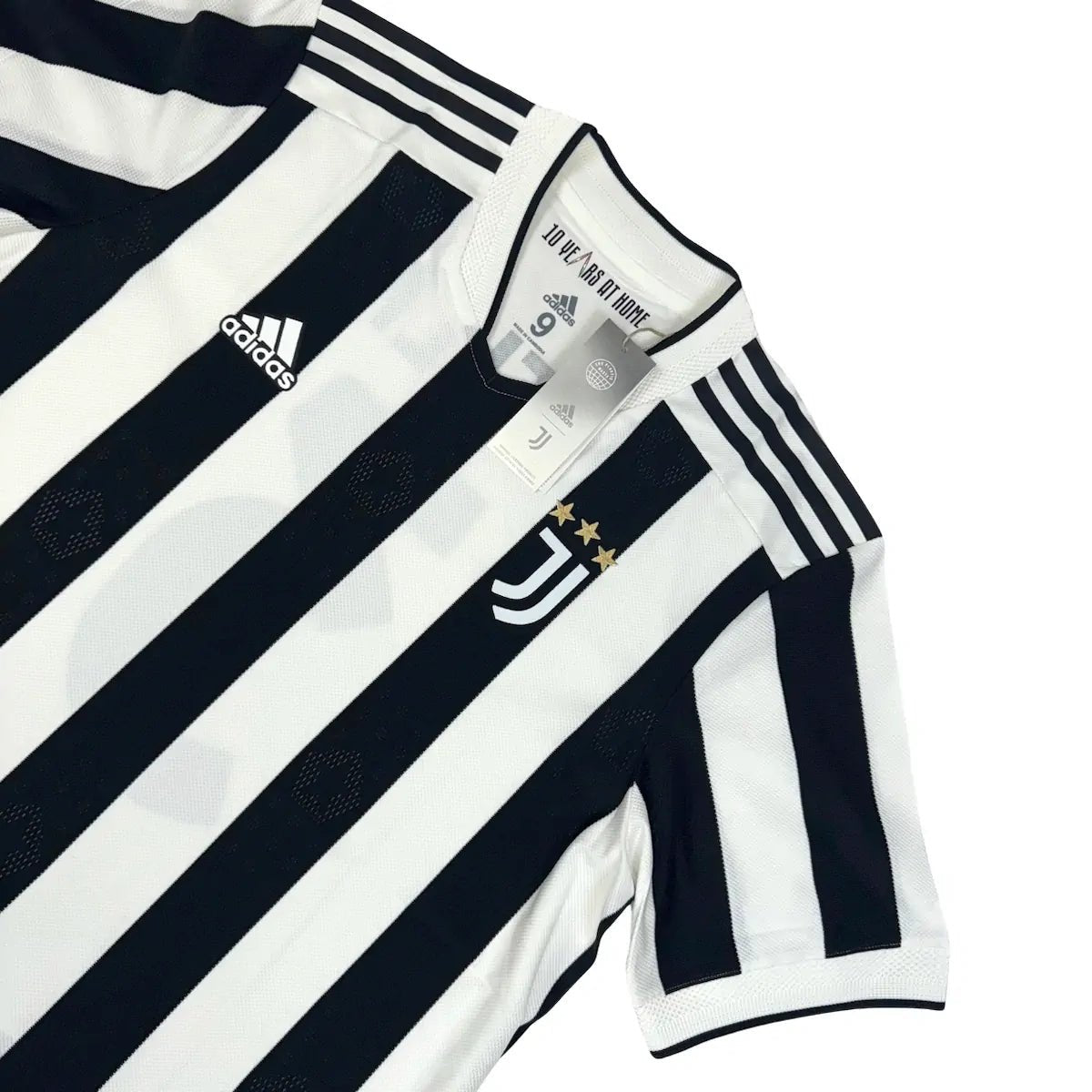 2021/22 Juventus Domicile - Chiellini 3 *STOCK PRO* (XL) - Iconic Football Shop