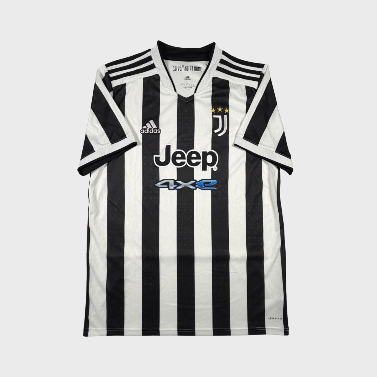 2021/22 Juventus Domicile (L) - Iconic Football Shop