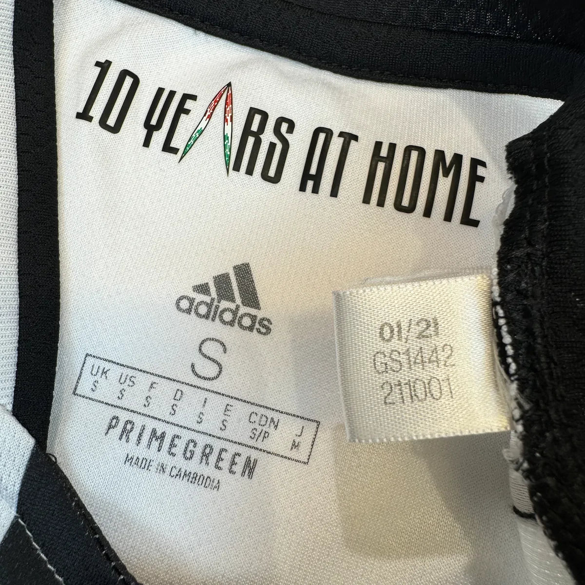 2021/22 Juventus Domicile (S) - Iconic Football Shop