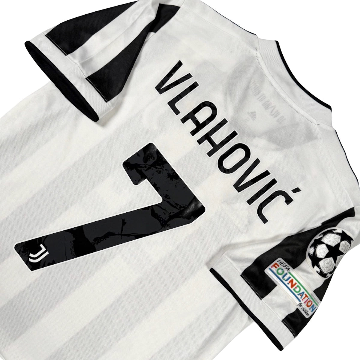 2021/22 Juventus Domicile - Vlahovic 7 *CHAMPIONS LEAGUE* (S) - Iconic Football Shop