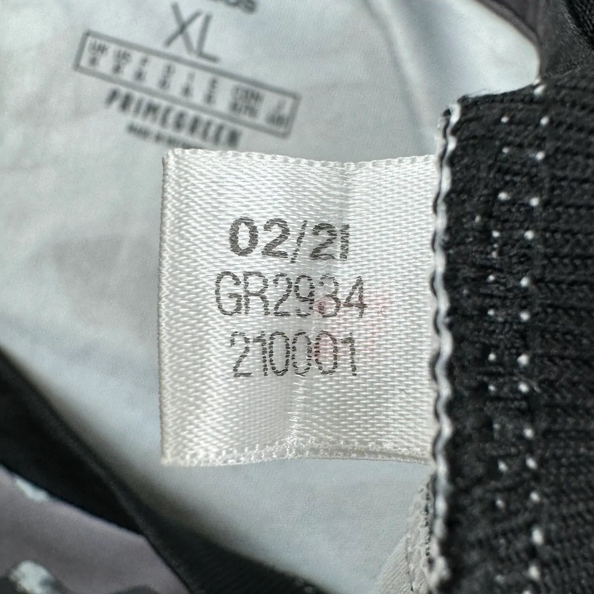 2021/22 Juventus Entraînement (XL) - Iconic Football Shop