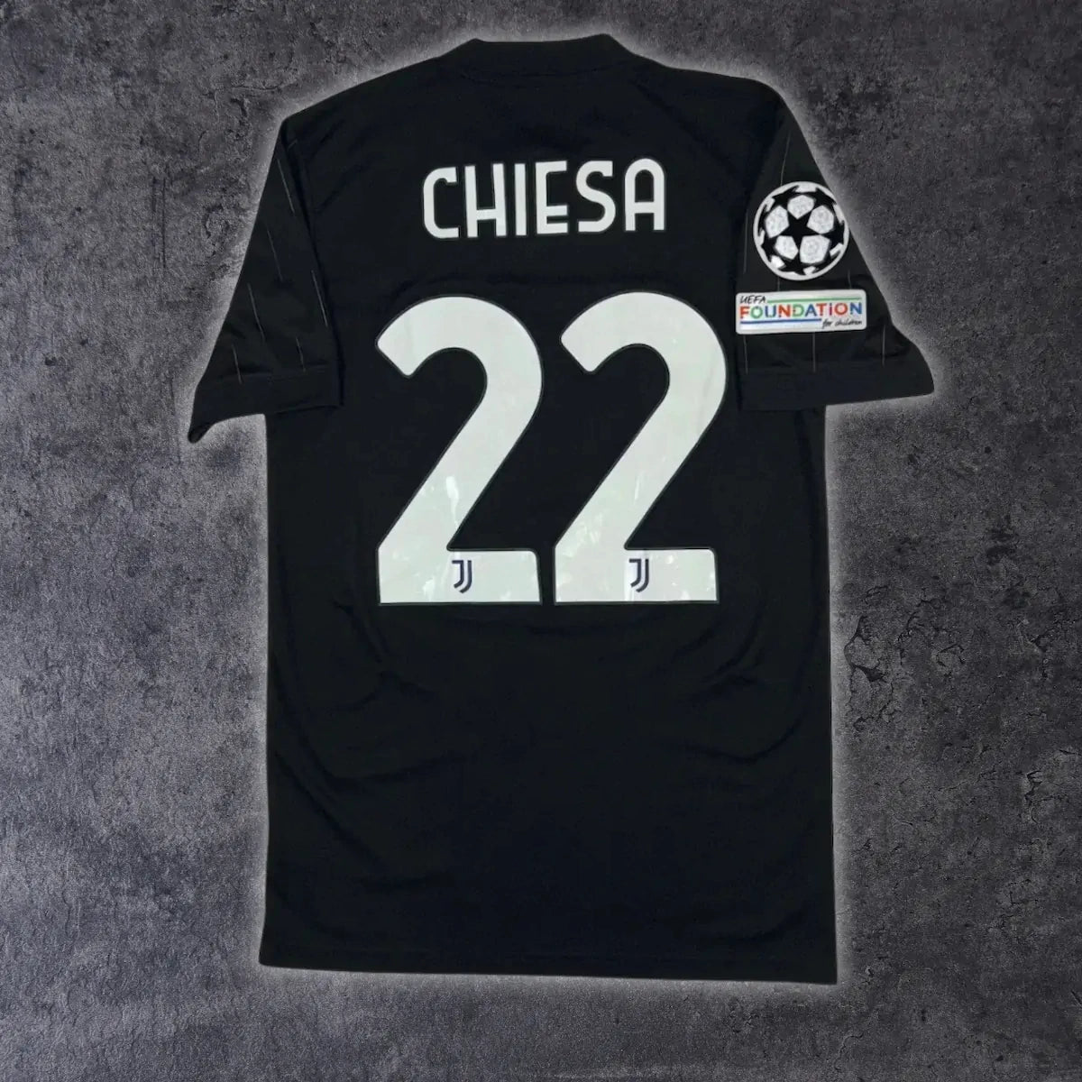 2021/22 Juventus Extérieur - Chiesa 22 *CHAMPIONS LEAGUE* (S) - Iconic Football Shop