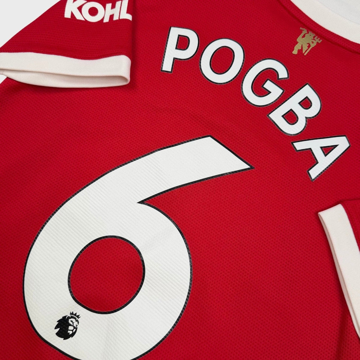 2021/22 Manchester United Domicile - Pogba 6 (11/12a) - Iconic Football Shop